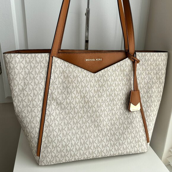 NWT Brand New Michael Kors Tote Bag - Picture 2 of 6